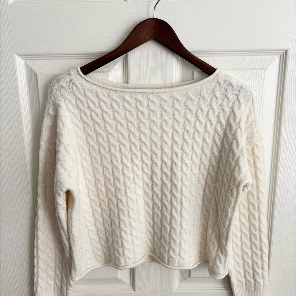 AEROPOSTALE CABLE KNIT CROPPED OFF WHITE  LONG SLEEVE BOAT NECK SWEATER. SZ M - Picture 11 of 11